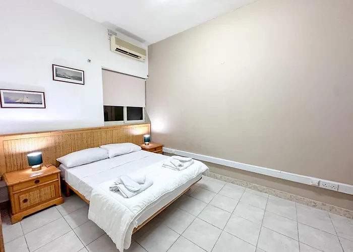 Ap Central St Julian Appartement