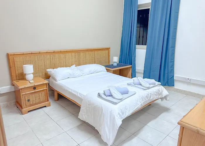 Daire Ap Central St Julian